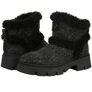 Circus NY by Sam Edelman
Clare Cozy Knit Lug-Sole Booties Size 9M